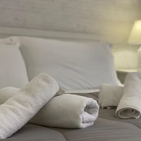 Bb Essenze Club Bed & Breakfast 3*