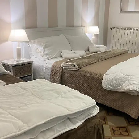 Bb Essenze Club Bed & Breakfast