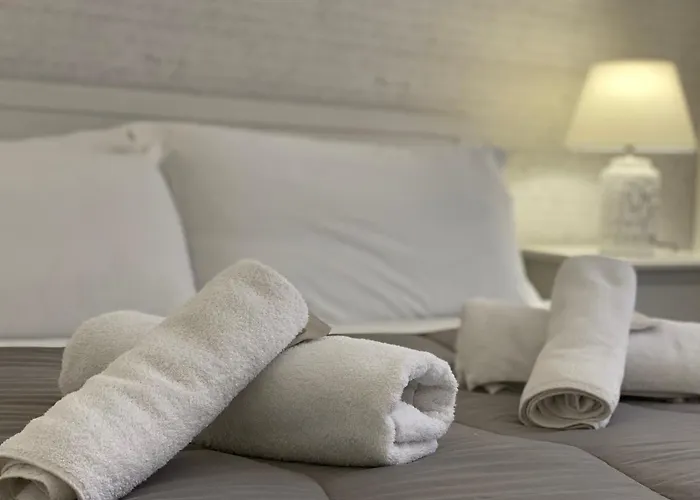 Bb Essenze Club Bed & Breakfast 3*